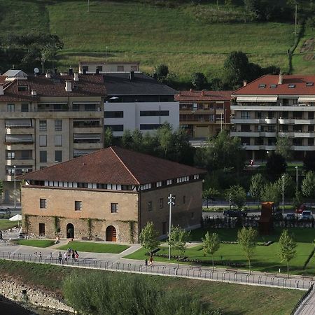 Hotel Dolarea Beasain Exterior foto
